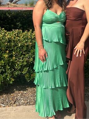 Abercrombie Pleated Tiered Midi Dress